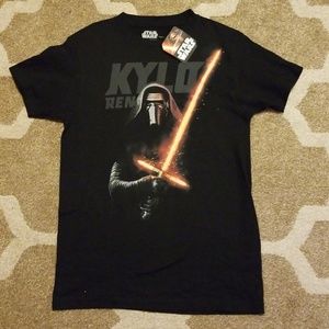 NWT Kylo Ren Star Wars t shirt
